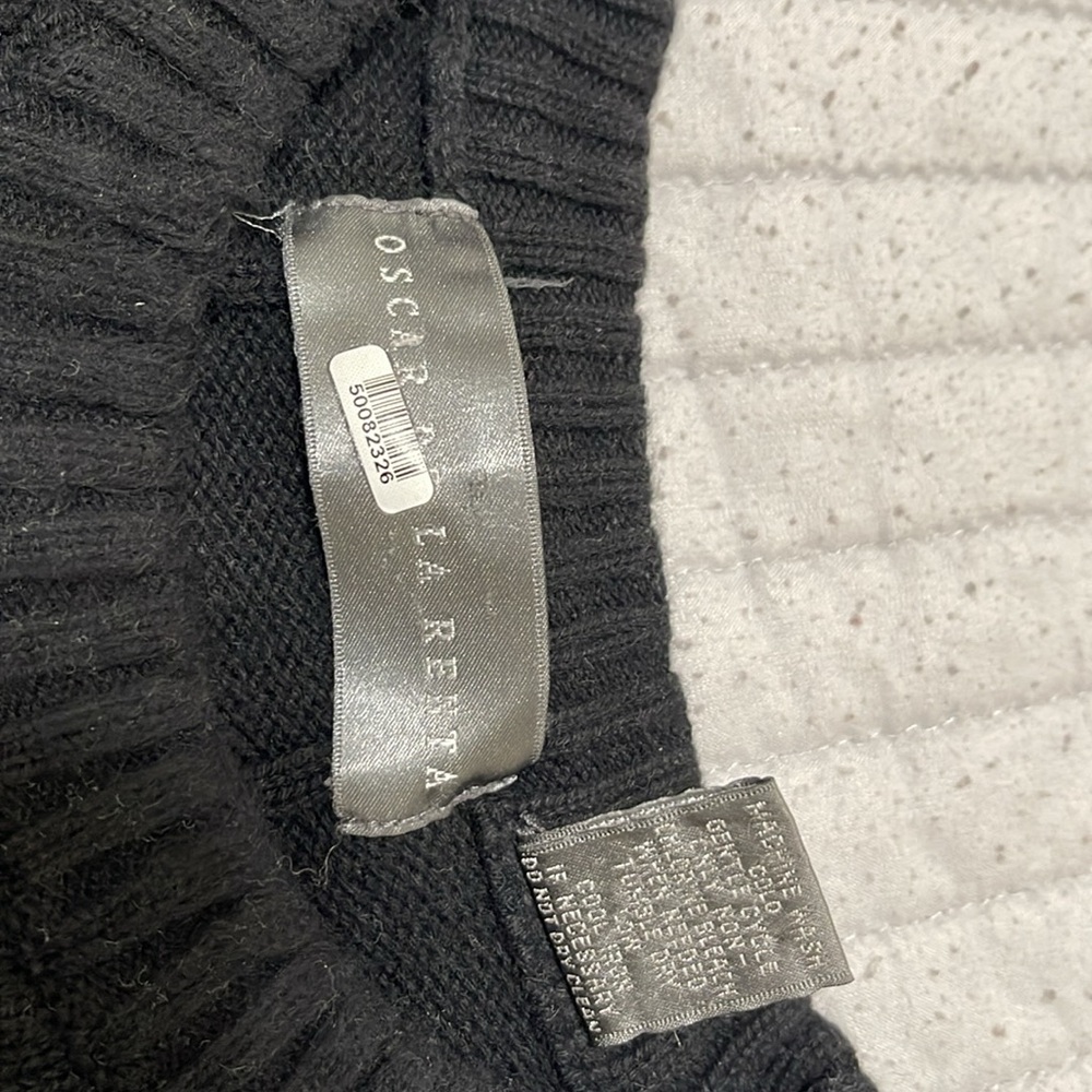 Men’s Oscar De La Renta Sweater